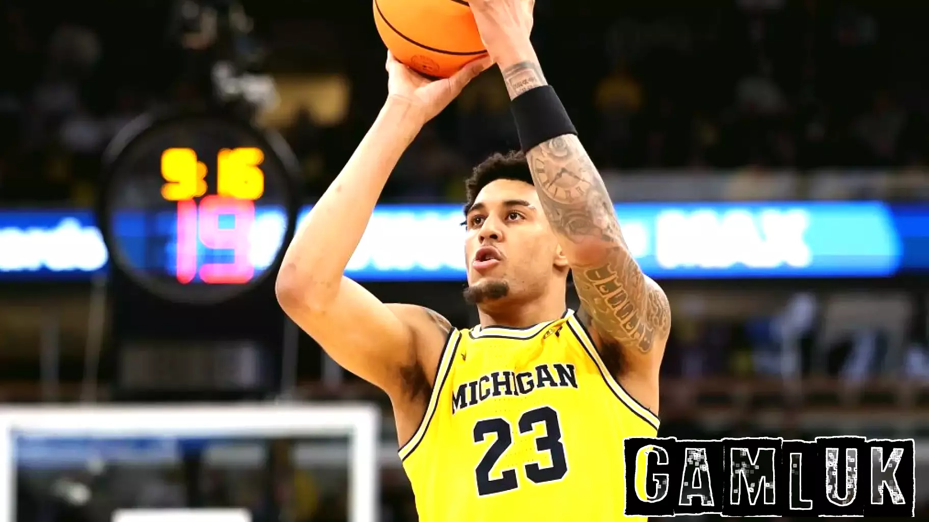 From 12 hours of video games a day to Big Ten Player of the year: The unlikely rise of Yaxel Lendeborg