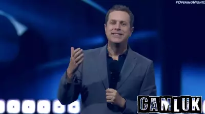 A Night of Long-Held Wishes Coming True for Fans Nursing Old Obsessions